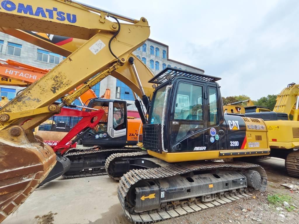 CAT 320 D 대형 굴삭기 29톤 이상