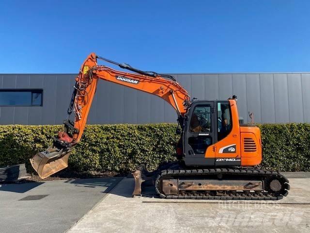 Hitachi 140W-5B  휠 굴삭기