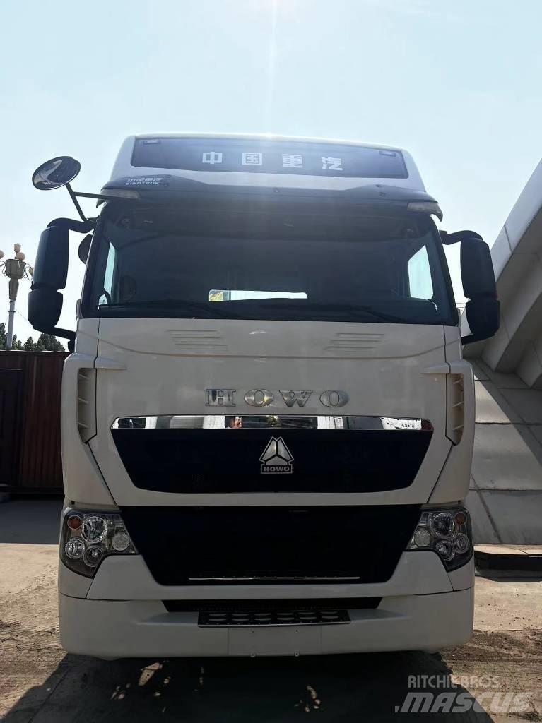 Sinotruk T7H 트랙터 유닛