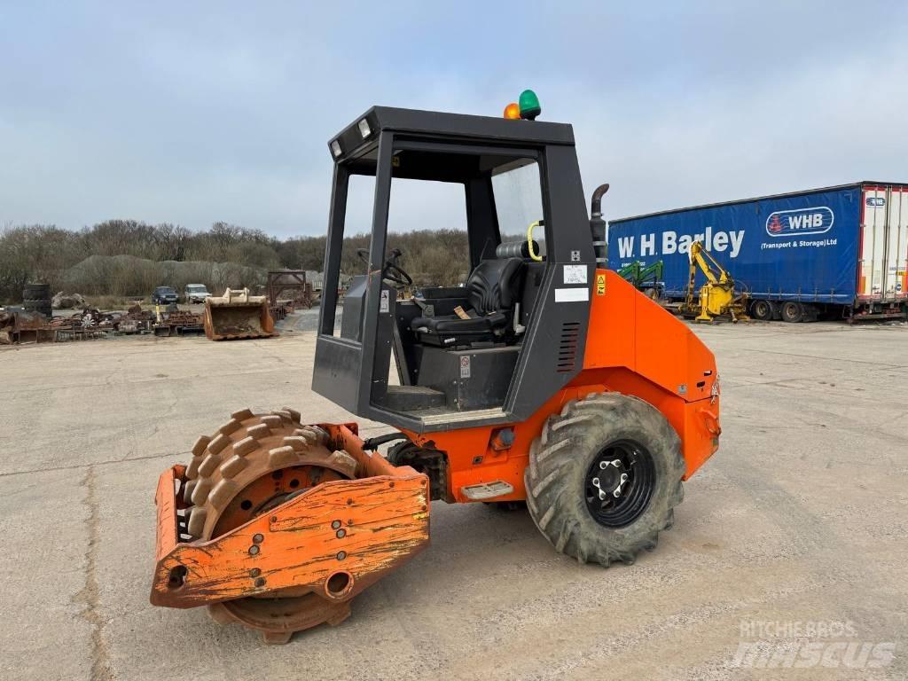 Ammann ASC 30 HD PD 토양 다짐기