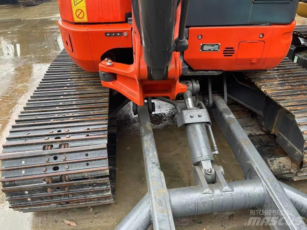 Kubota U 48 소형 굴삭기 7톤 미만