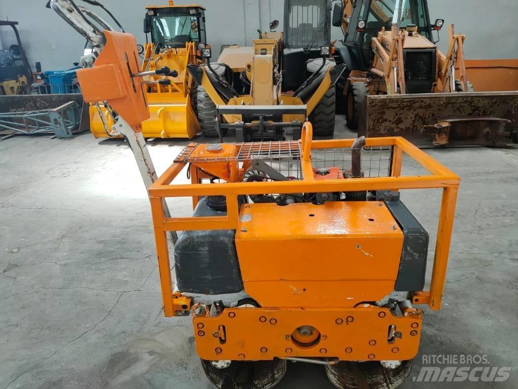 Bobcat BT 750 트윈 드럼 롤러
