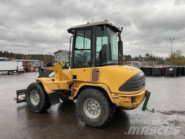 Volvo L30B-Z/S  휠로우더