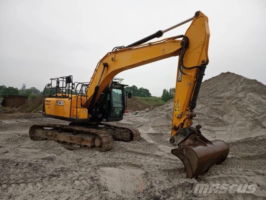 JCB JS220LC 대형 굴삭기 29톤 이상