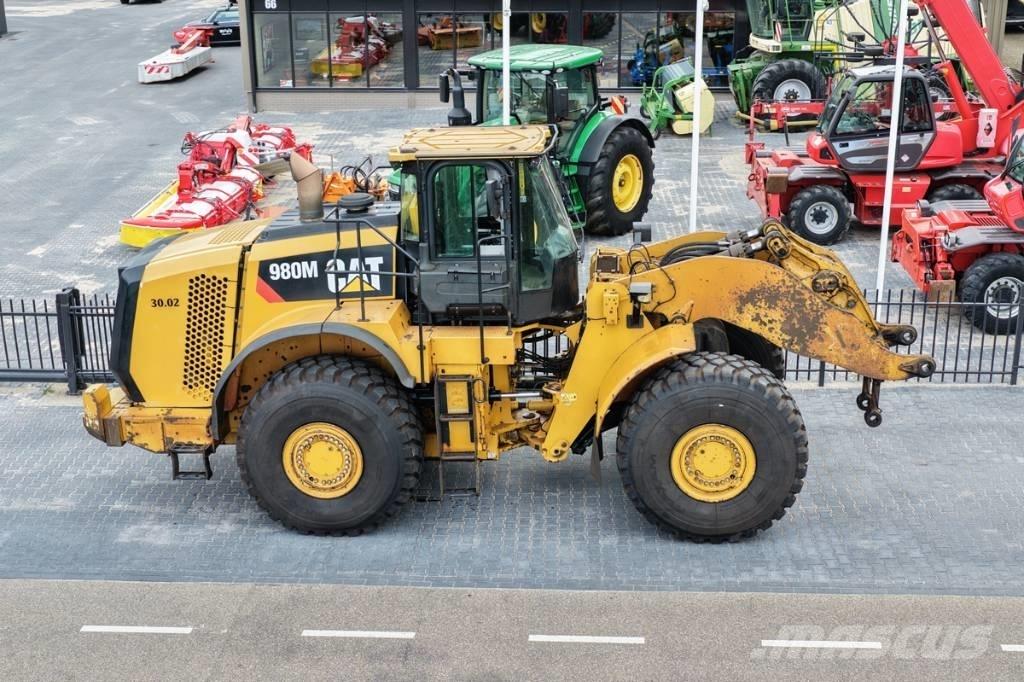 CAT 980M shovel + Bak  휠로우더
