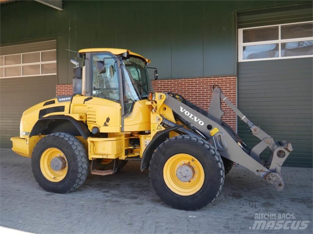 Volvo L45f  휠로우더