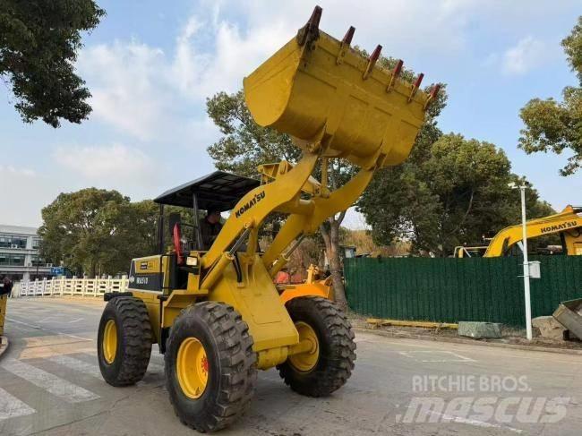 Komatsu WA 100  휠로우더
