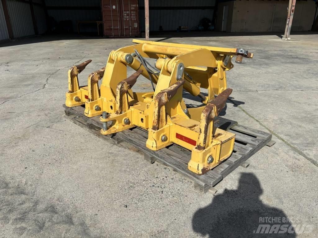 DEERE 770G 기타 부품  