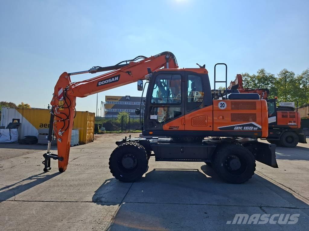 Doosan DX160W-7  휠 굴삭기