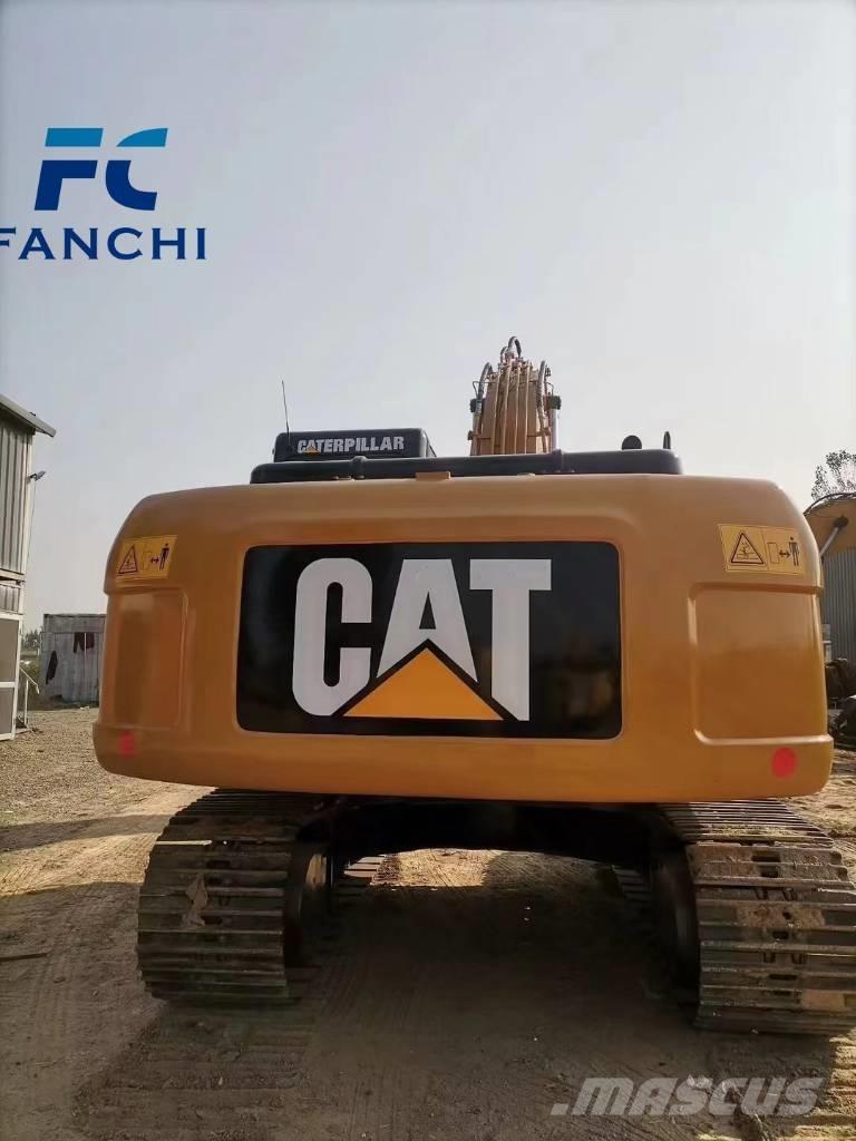 CAT 320 D 대형 굴삭기 29톤 이상