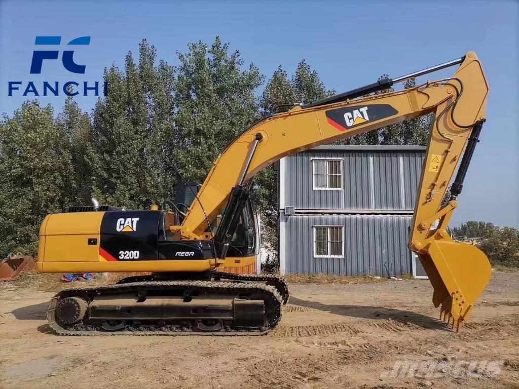 CAT 320 D 대형 굴삭기 29톤 이상