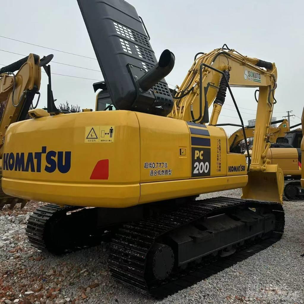 Komatsu 200-8 대형 굴삭기 29톤 이상
