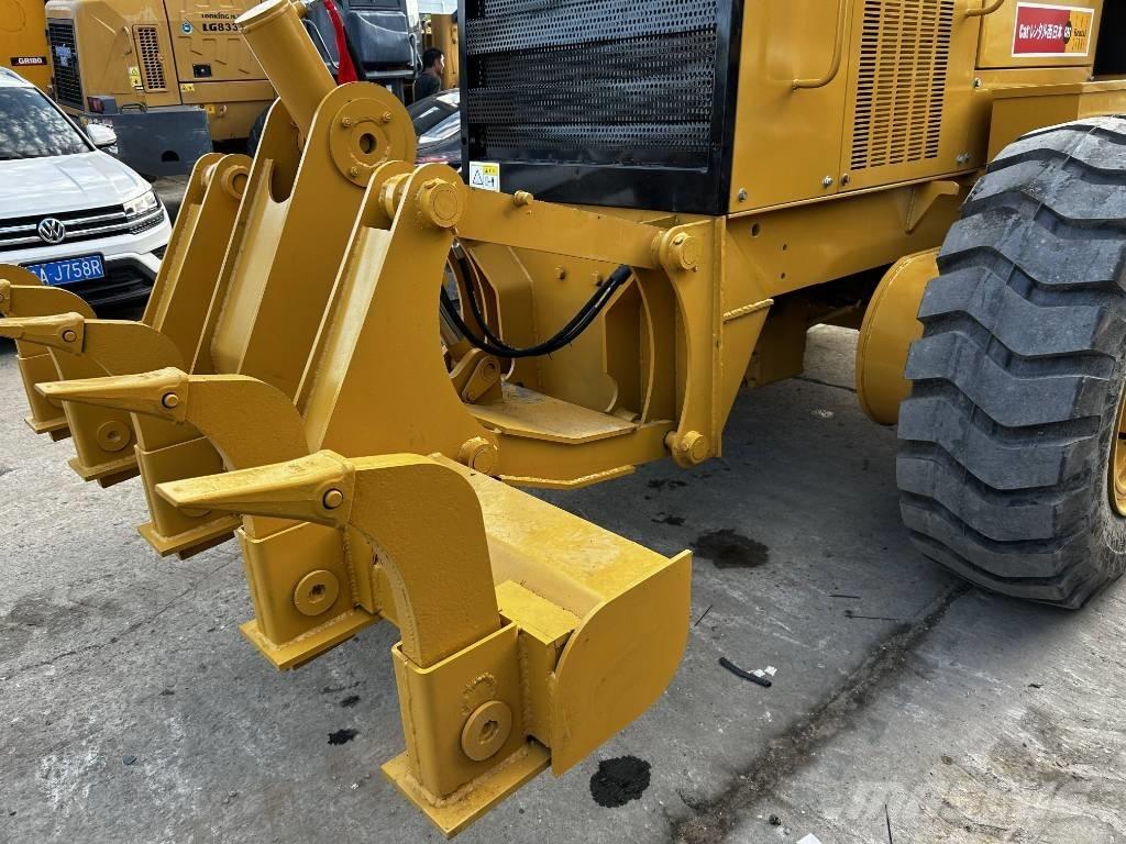 CAT 140H 그레이더