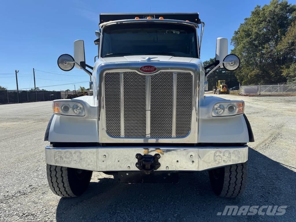 Peterbilt 567 덤프 트럭