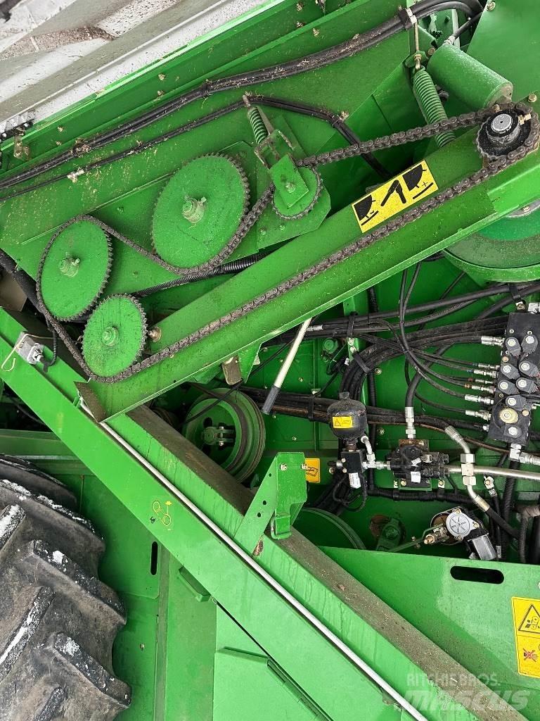 John Deere T550 콤바인 수확기