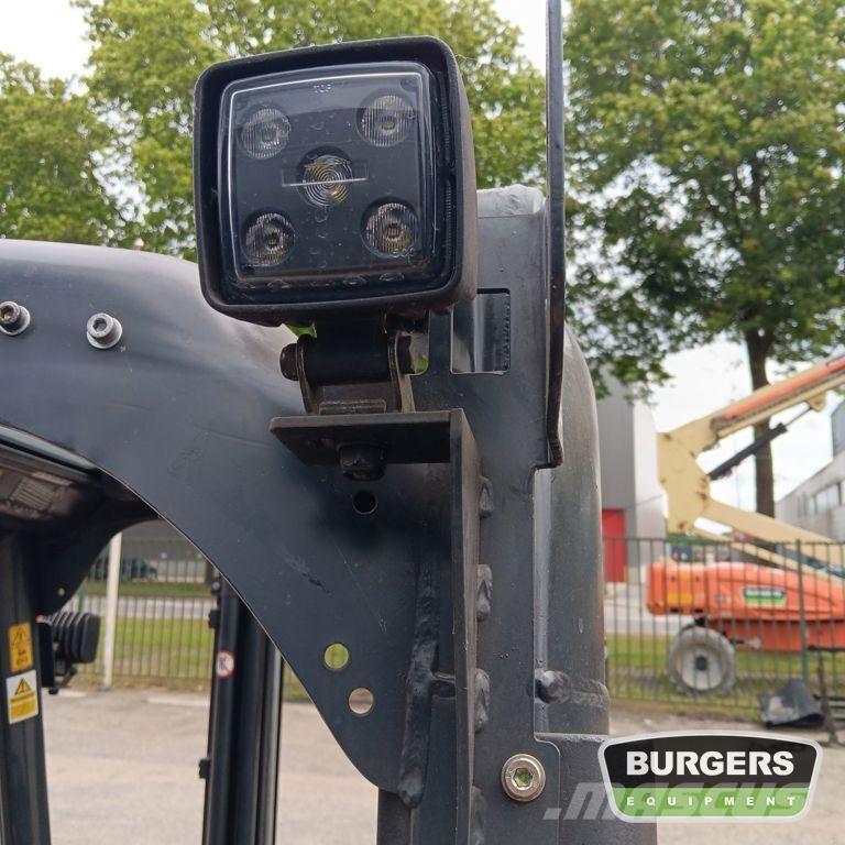 Linde E16P 전동 지게차