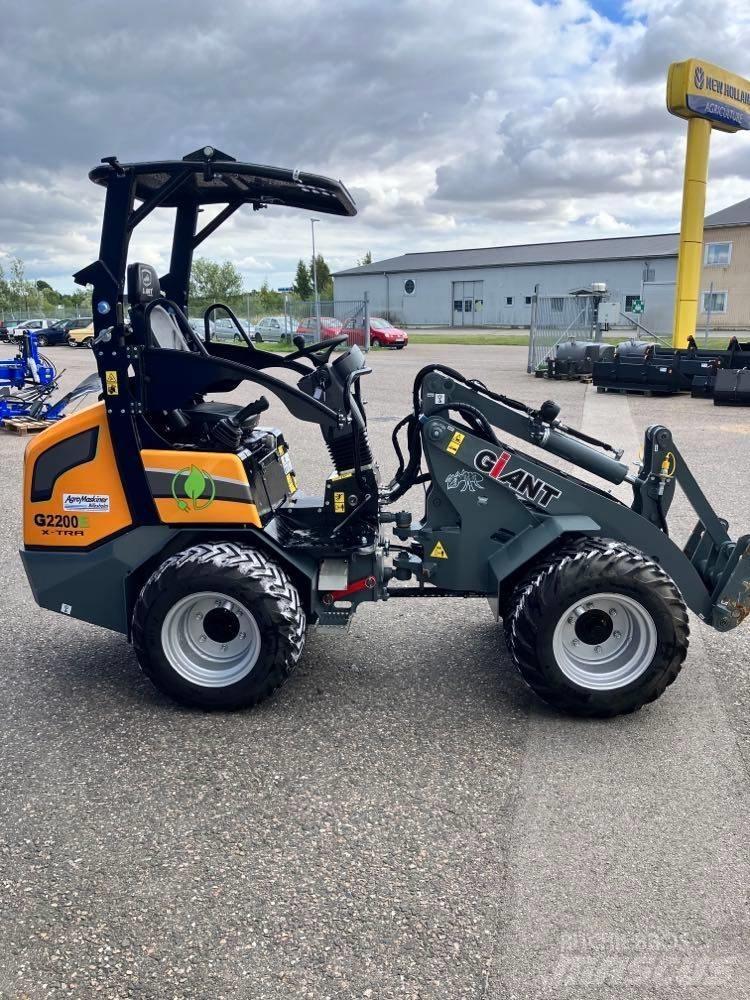  Demokörd GiANT 2200E 다목적 로더