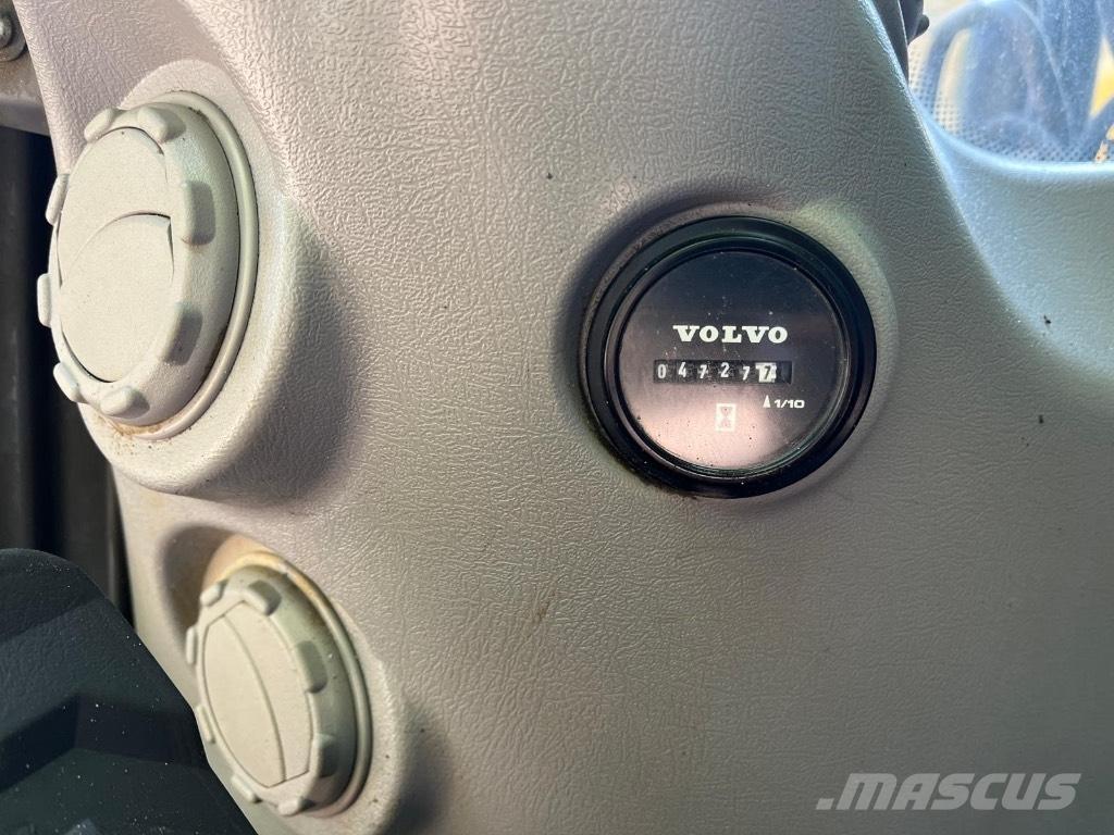 Volvo EC 140 E 대형 굴삭기 29톤 이상