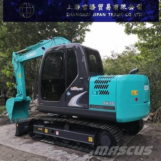 Kobelco SK 75 중형굴삭기 7톤-28톤