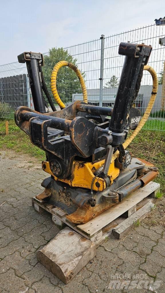 Engcon EC233PS 로테이터