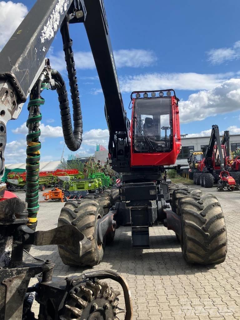 Komatsu 931 XC 원목 하베스터