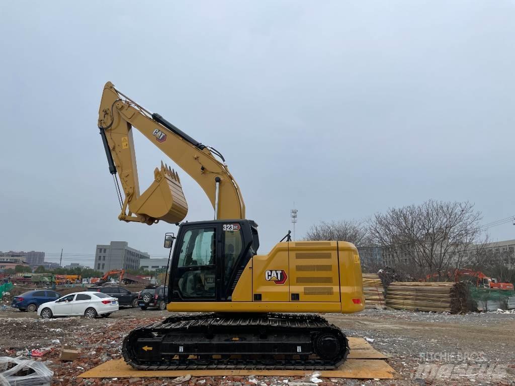 CAT 323GC 대형 굴삭기 29톤 이상