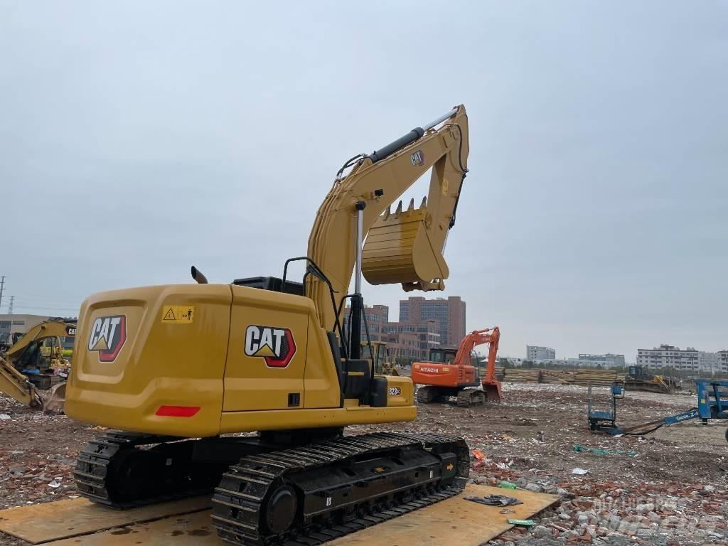 CAT 323GC 대형 굴삭기 29톤 이상
