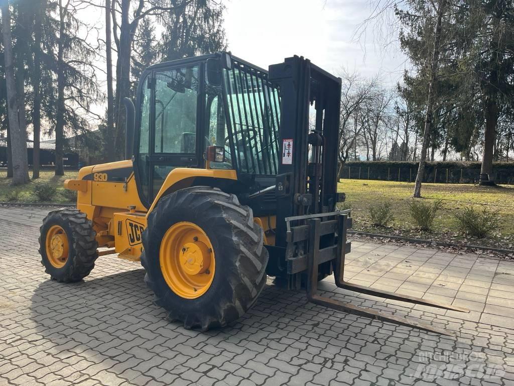 JCB 930 험지용 트럭