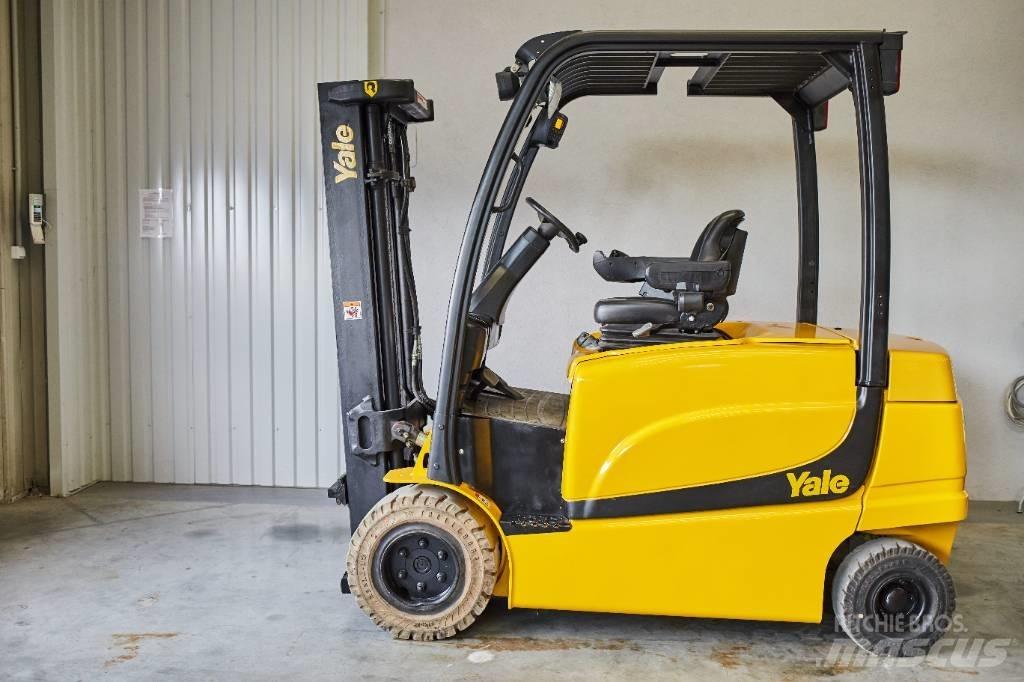 Yale ERP35VL 전동 지게차