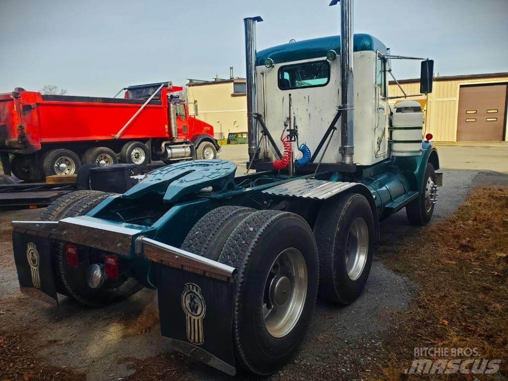 Kenworth 925 기타 트럭