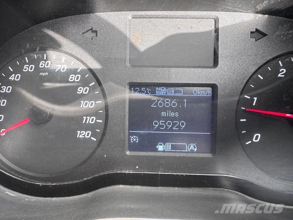 Mercedes-Benz 314 패널 화물차