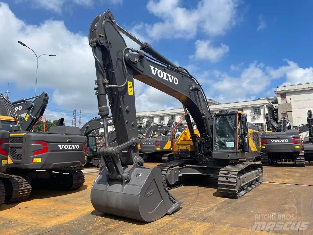 Volvo EC 400 소형 굴삭기 7톤 미만
