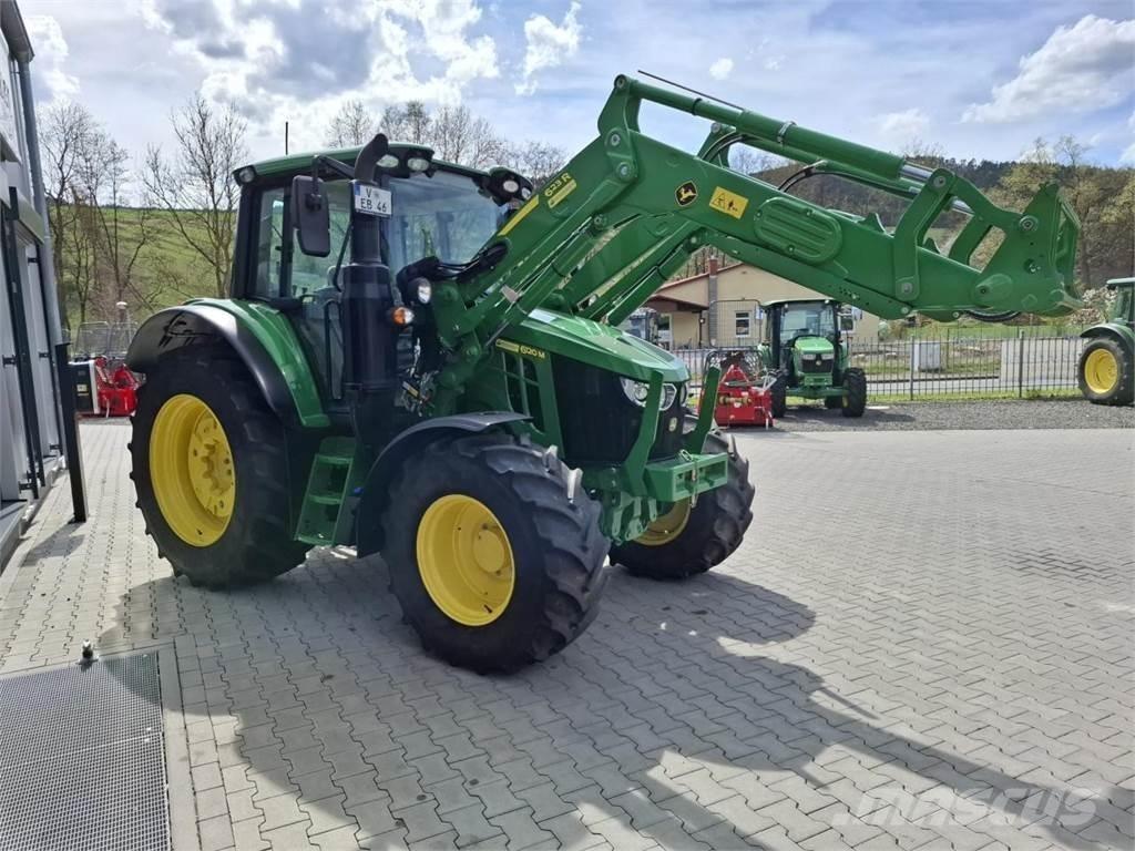 John Deere 6120M 트랙터