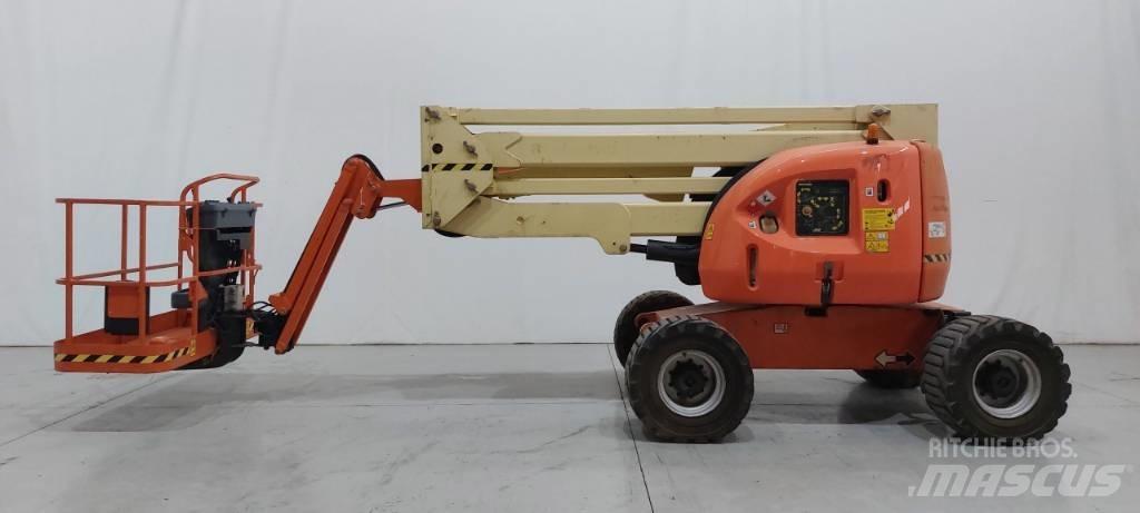 JLG 450 AJ 관절형 전동이동 리프트