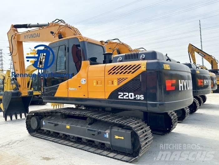 Hyundai R220-9S 대형 굴삭기 29톤 이상