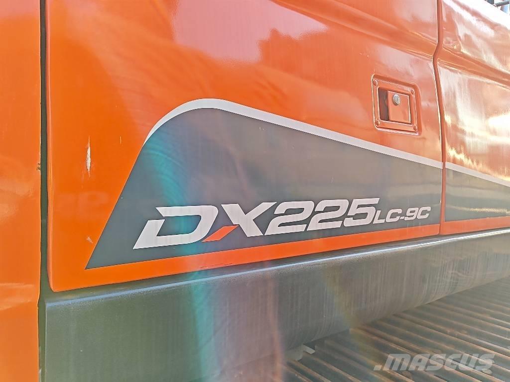 Doosan DX 225 LC-9C 대형 굴삭기 29톤 이상