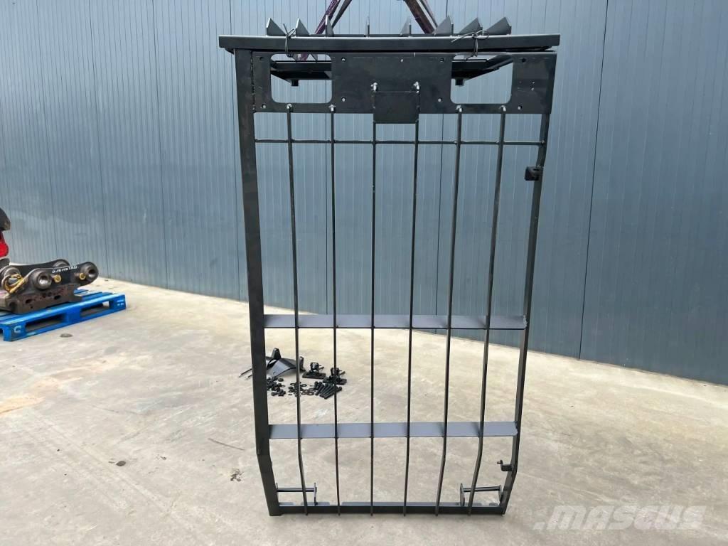 CAT 325D Guard 캐빈 및 인테리어