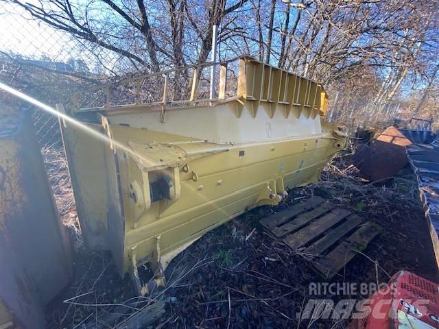 CAT D7E  U-blade, new 삽날