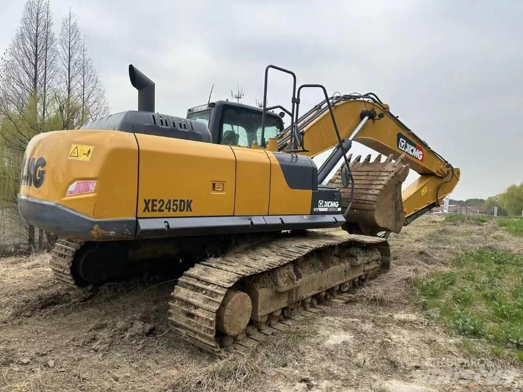 XCMG XE 245 DK 대형 굴삭기 29톤 이상