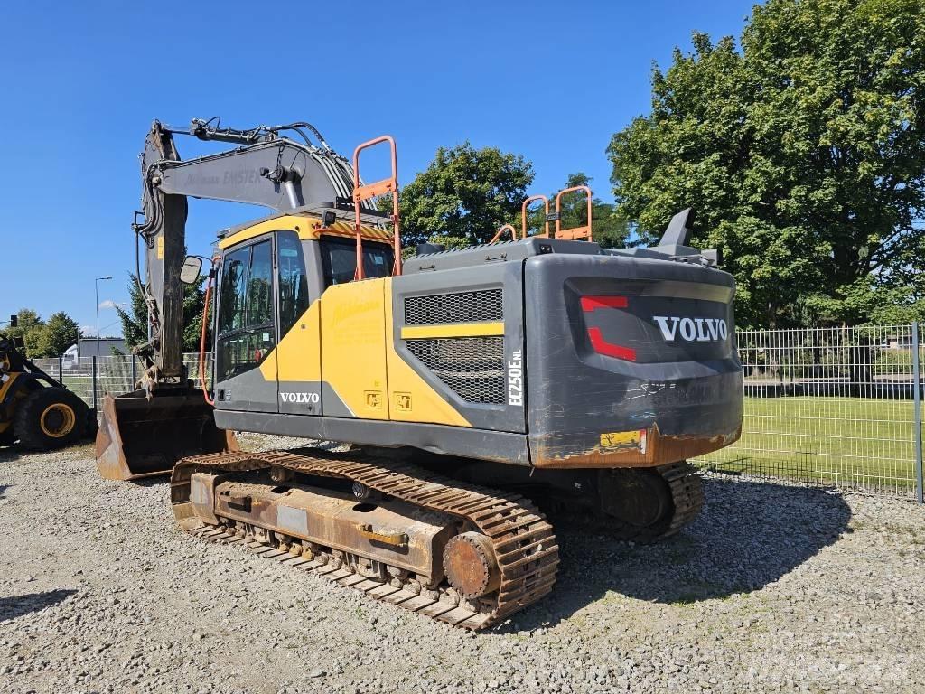 Volvo EC 250 E 대형 굴삭기 29톤 이상