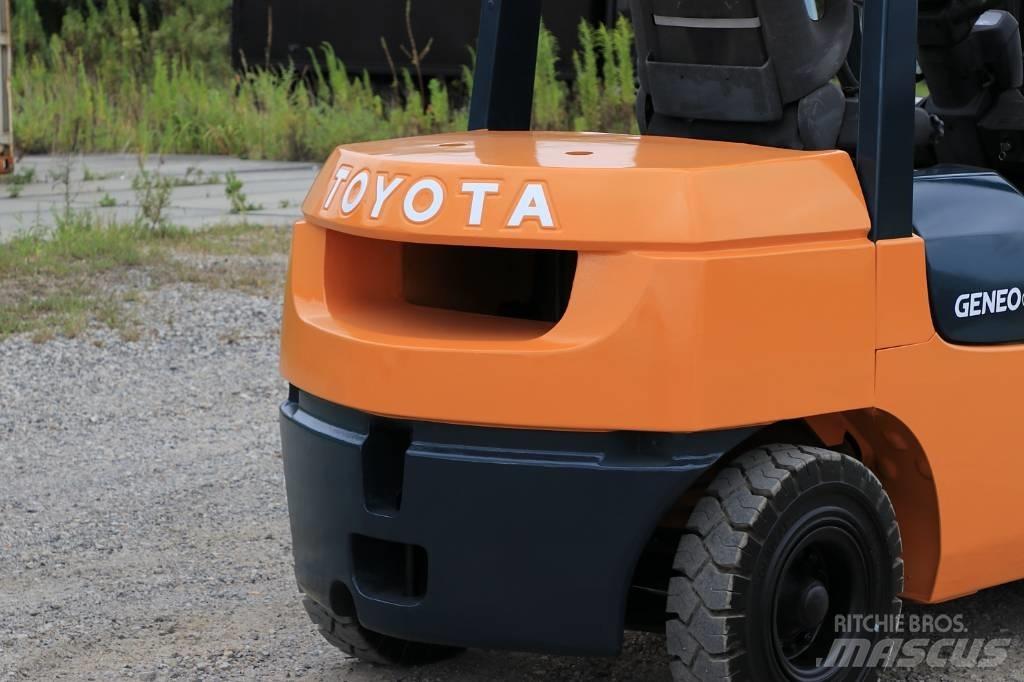 Toyota 7 FD 30 디젤 지게차