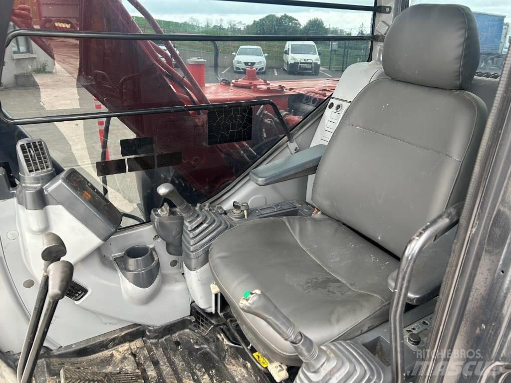 Hitachi Zaxis 70 중형굴삭기 7톤-28톤