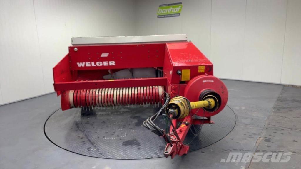 Welger AP 830 각형 곤포기