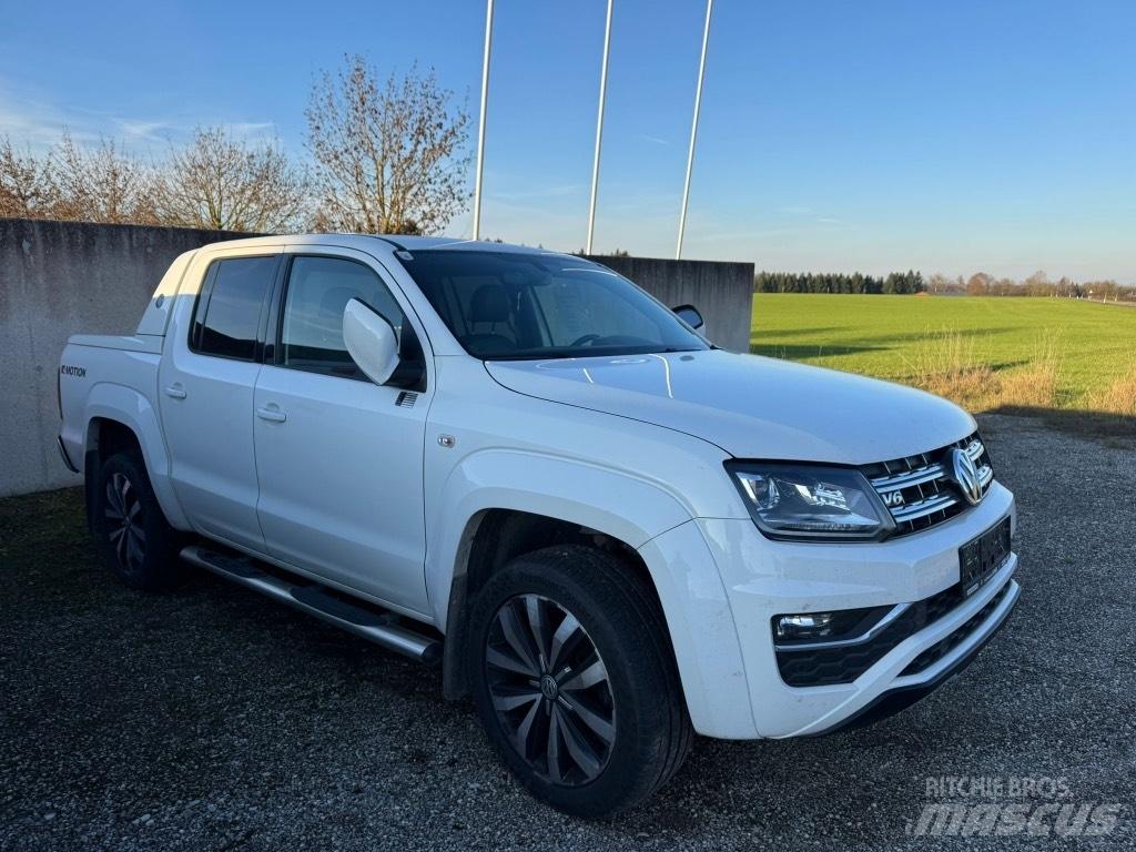 Volkswagen Amarok 크로스컨트리 차량