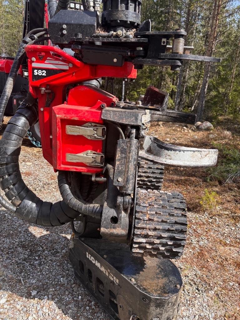 Komatsu 901 원목 하베스터