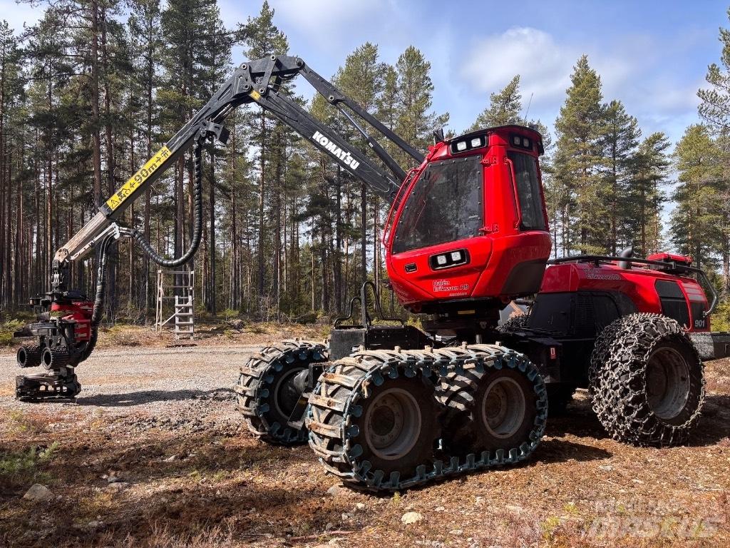 Komatsu 901 원목 하베스터