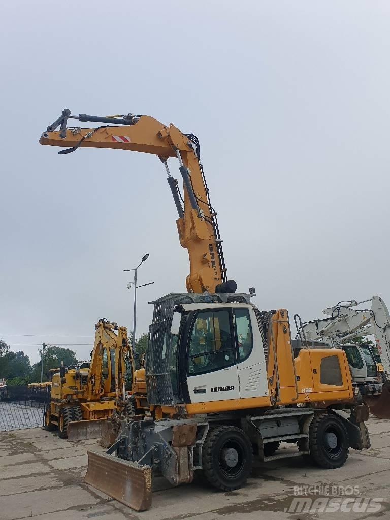 Liebherr LH 22 M 폐기물/산업 처리기