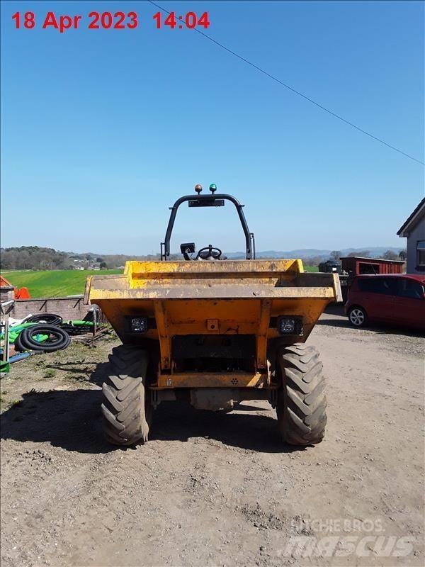 JCB 6TFT 건설현장 덤프트럭