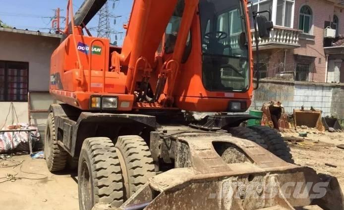 Doosan DH210W-7  휠 굴삭기