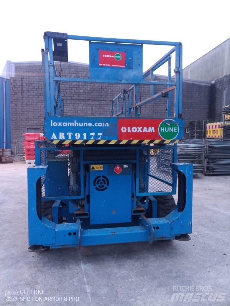 Genie GS 4390 RT 가위형 리프트